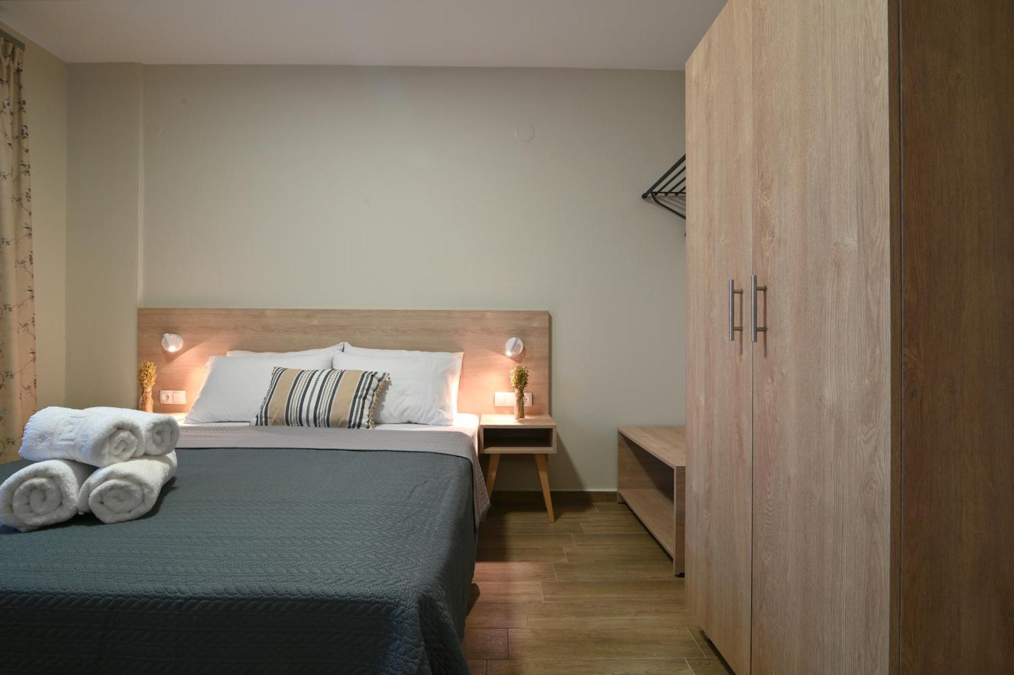 Niel Holiday Apartments, Panel Hospitality Homes & Villas Leptokarya  Bagian luar foto